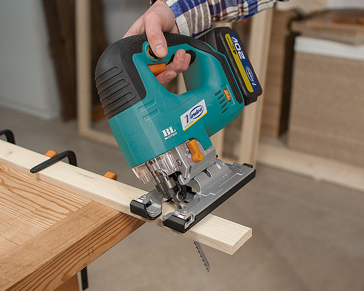 Cordless jig saw SCB324